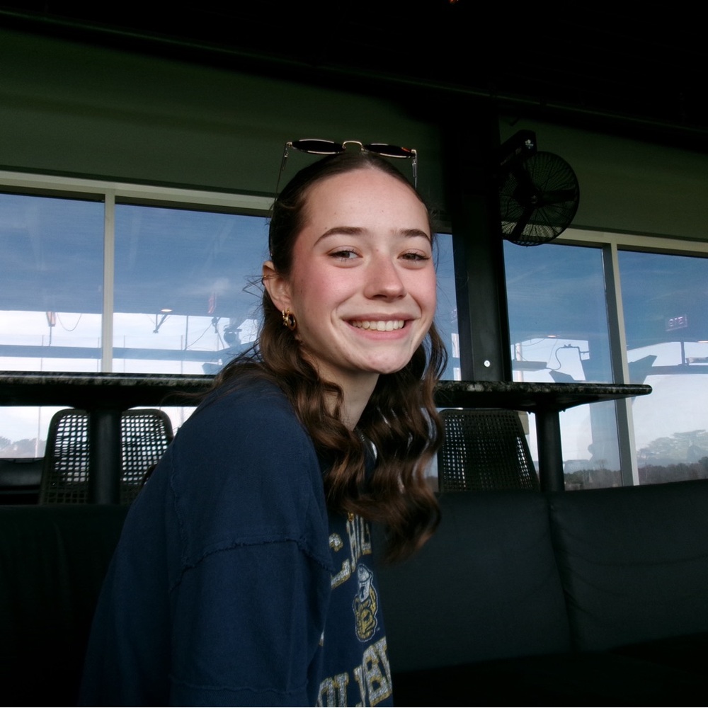 Meet your Posher, Kam